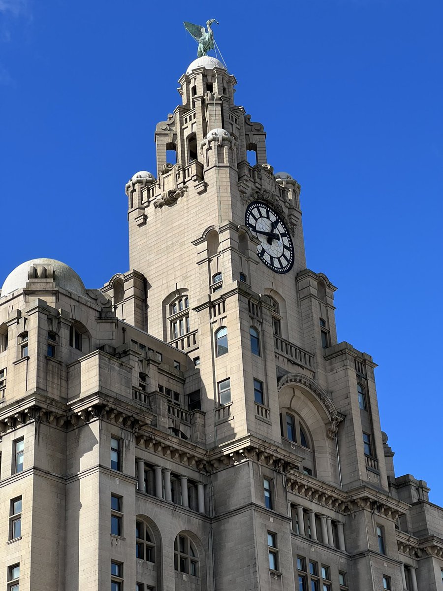 LocationistUk's tweet image. #TheBatman #FilmingLocation

#Liverpool looking stunning yesterday 

#Photography #liverbuilding