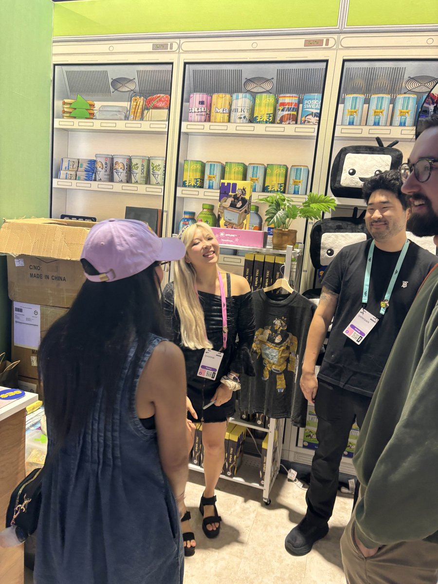 TeaInChat tweet media