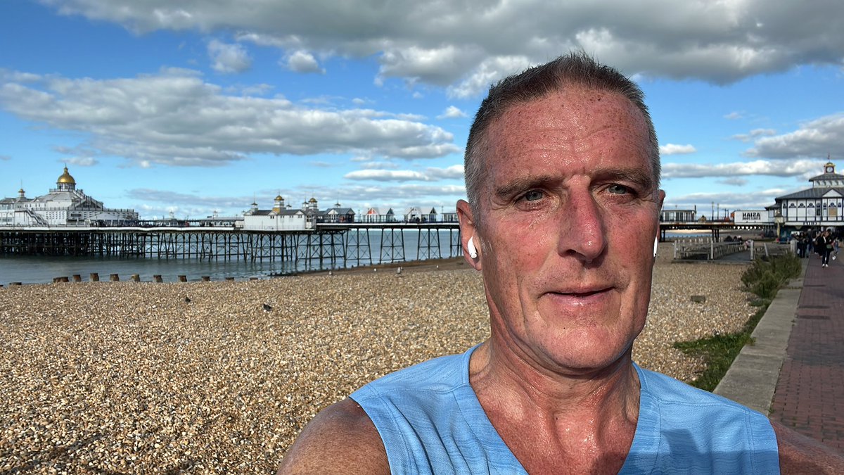 Iolo Williams tweet media