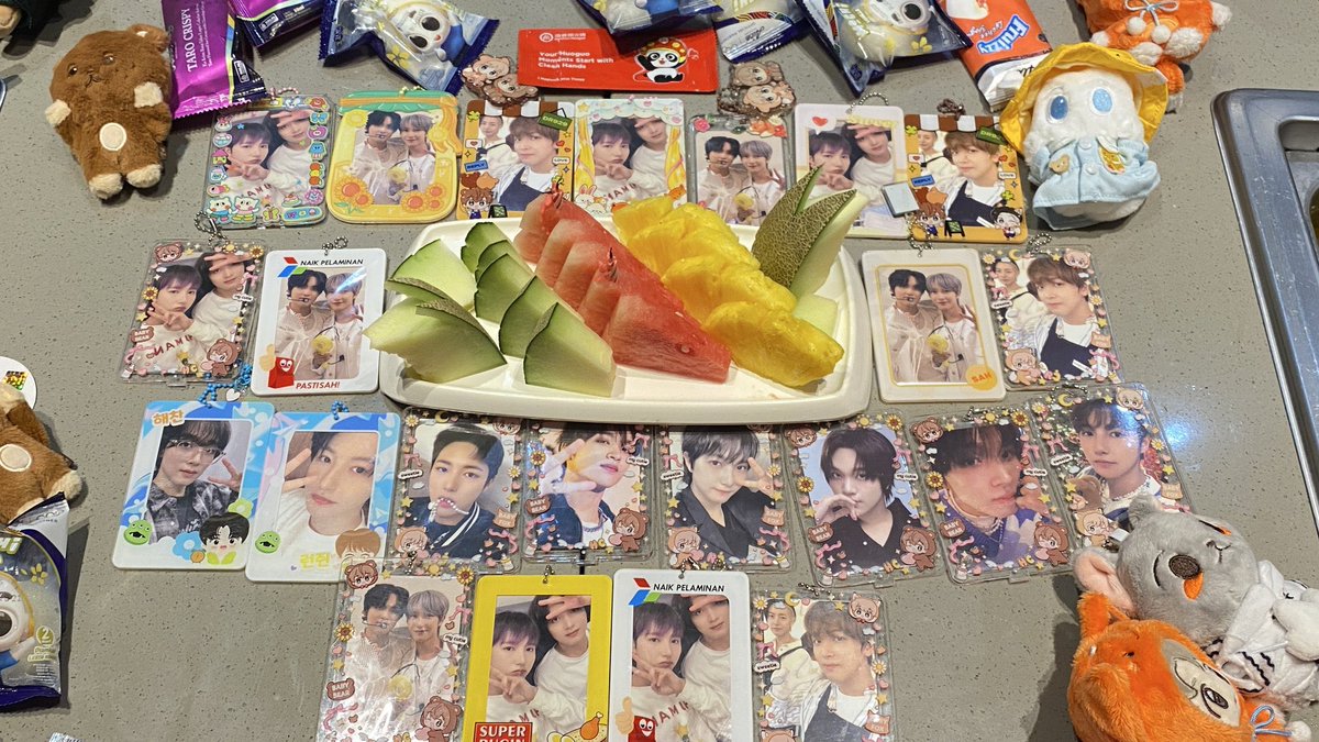 — in celebration of Dongren Soulmate Day 

🐻🦊

#동런 #동런데이 
#HappyDongrenDay