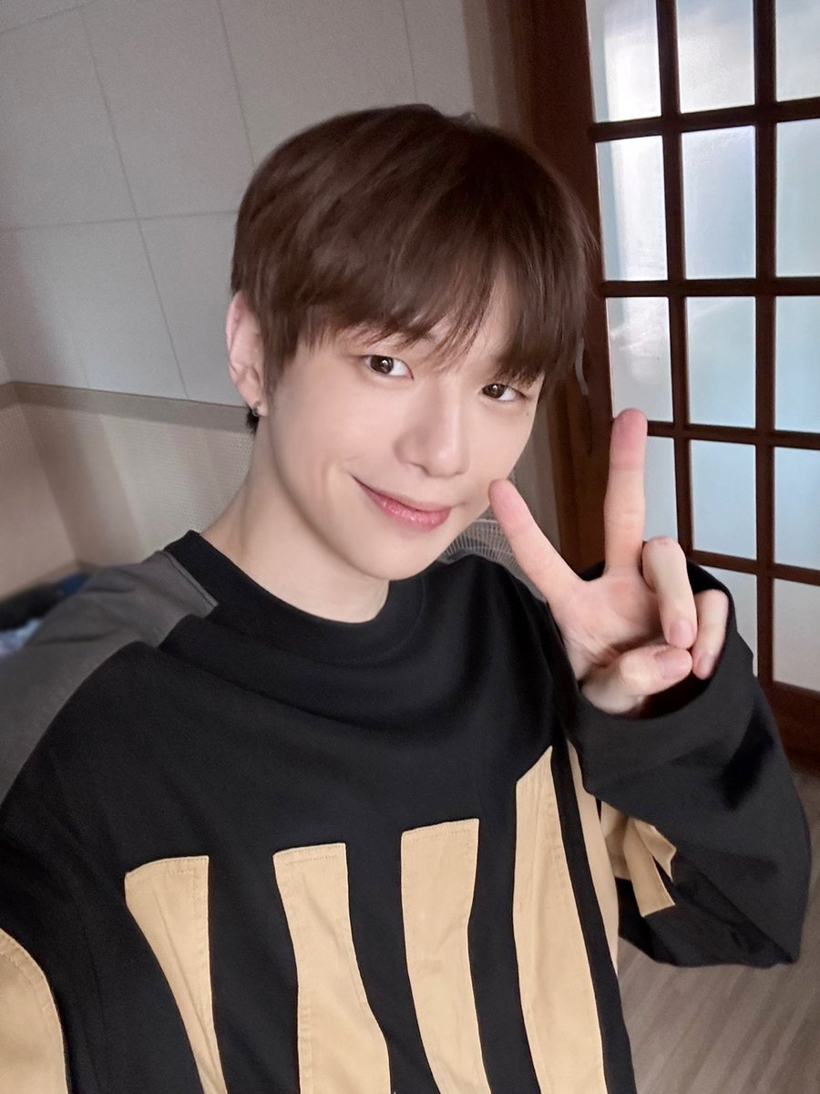 강다니엘(KANGDANIEL) tweet media