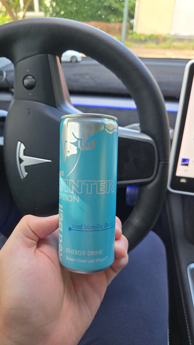 Die neue Redbull Waldmeister Edition (schmeckt original nach Waldmeister)