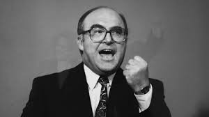 SuzieWo20886208's tweet photo. The only leader of the Labour Party who sidelined Peter Mandelson, ignored his experience, and gave him no official role in the party's strategy and policy making was:
John Smith. https://t.co/Q50xPNuXW8