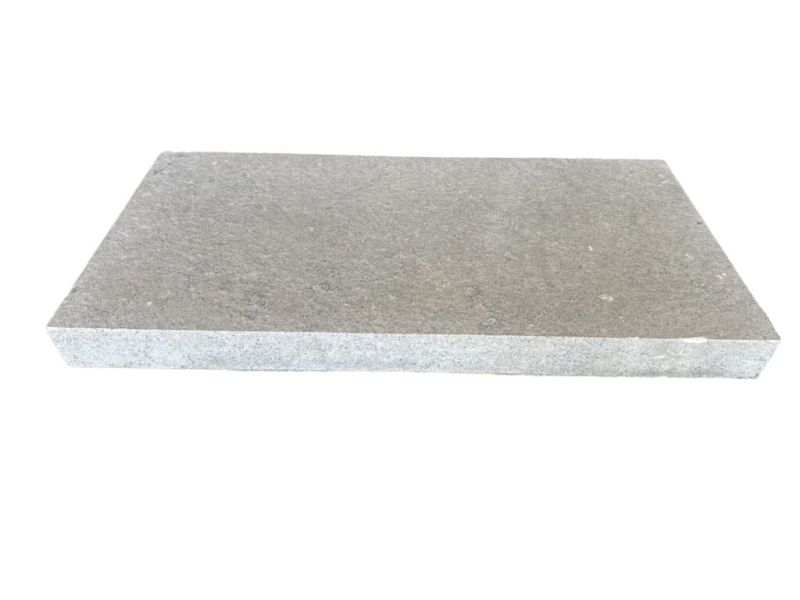 This premium limestone boasts a sturdy, slip-resistant flamed finish for safety and durability in any weather. Its soft earth tones include elegant pearly greys mixed with hints of gunmetal and creamy oyster shades. #pool #limestone