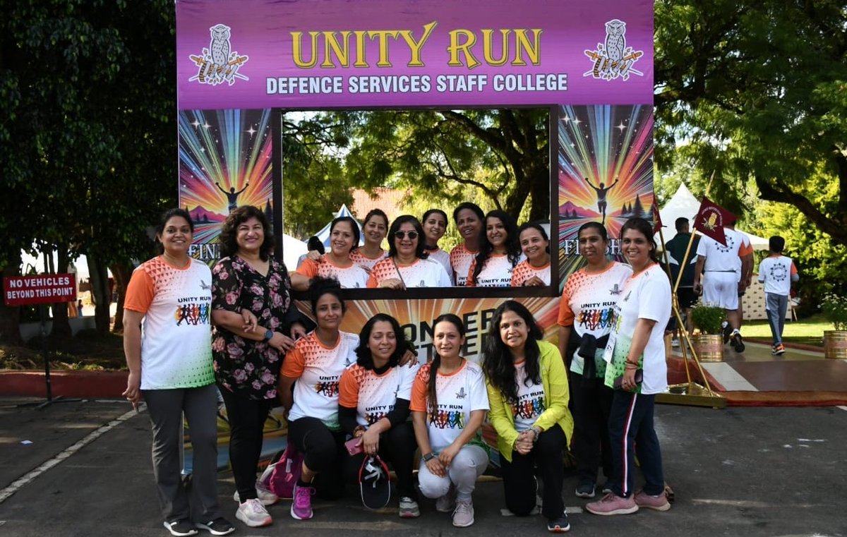 HQ_IDS_India's tweet image. A Unity Run to commemorate #JointnessAndIntegration was organised at #DSSC, Wellington on 28 Sep 24. The 5 &amp;amp; 10 km event saw enthusiastic participation of officers and families, fostering a culture of healthy living.

#UnityRun
#FitnessForAll

@DefenceMinIndia
@SethSanjayMP…