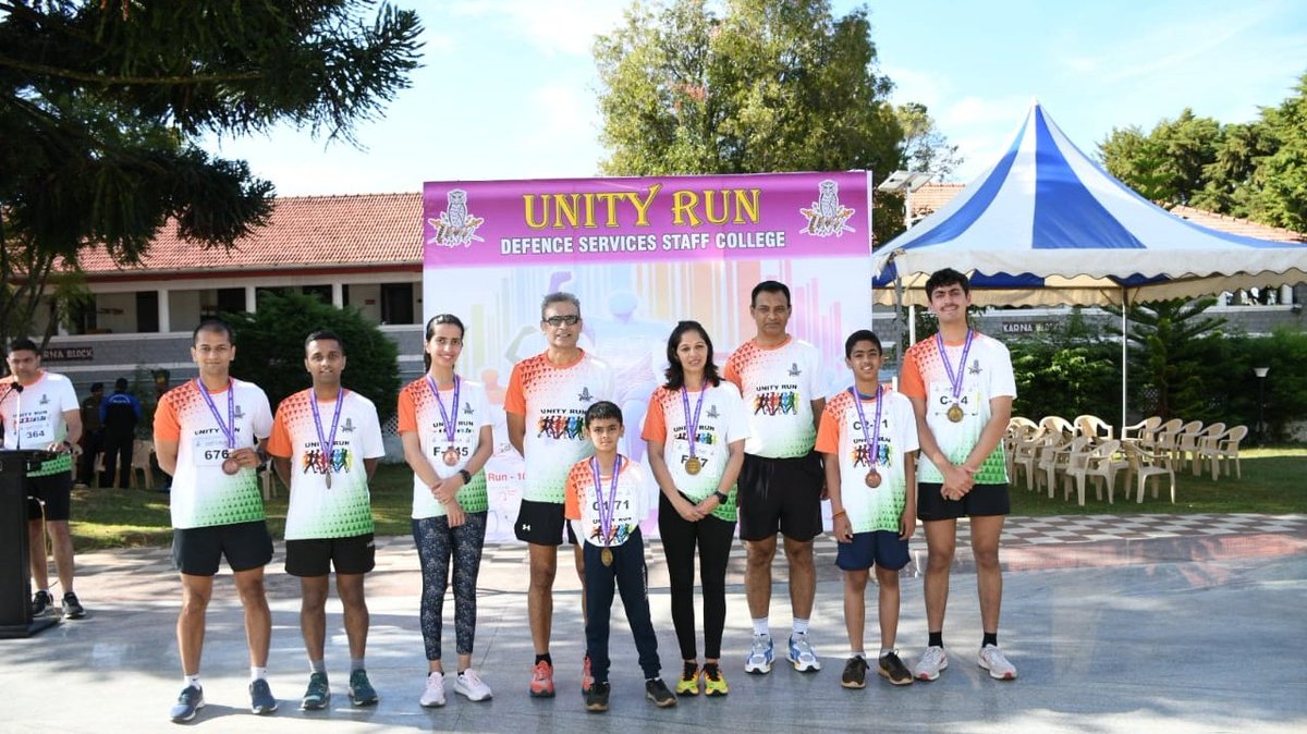 HQ_IDS_India's tweet image. A Unity Run to commemorate #JointnessAndIntegration was organised at #DSSC, Wellington on 28 Sep 24. The 5 &amp;amp; 10 km event saw enthusiastic participation of officers and families, fostering a culture of healthy living.

#UnityRun
#FitnessForAll

@DefenceMinIndia
@SethSanjayMP…