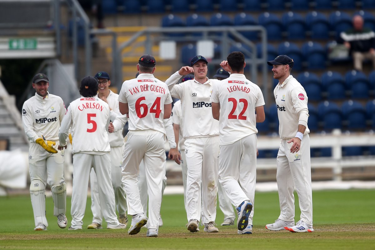 End of another cricket season, and Glamorgan ending the week on a high with winning the Metro Bank One-Day Cup and the final Vitality County Championship match of the summer 👏

Thank you to all the fans for getting behind the team throughout the season ❤️

#OhGlammyGlammy