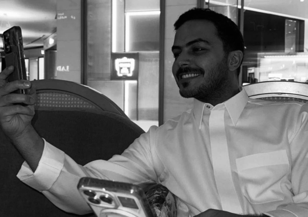 7Amal7_'s tweet image. عروض اليوم الوطني السعودي🇸🇦
مازالت مستمرة بتطبيق #PIK تصل لـ 90% 🤩

التطبيق شامل.. منتجات عناية، عطورات، اجهزة، ملابس رجالية، أحذيه والكثير من المنتجات الخياليه بالتطبيق الخيالي بِك اطلب اللي يعجبك و #توصلك_بساعة

لينك Pik✨
shorturl.at/l4xuW

#سلطان_بن_نايف