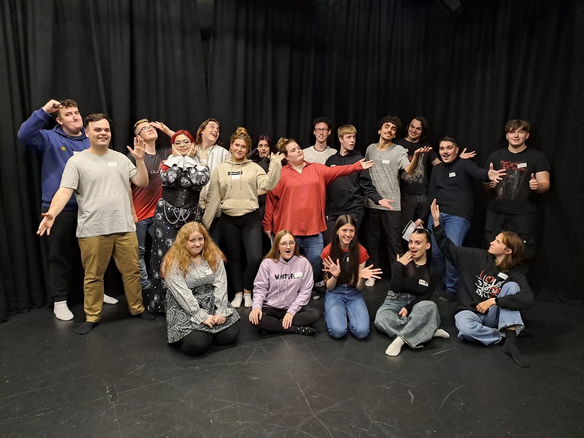 It was so great to welcome our new Theatre and Drama students to the University of South Wales. I enjoyed getting to know them in drama workshops and on a walk through Bute Park!