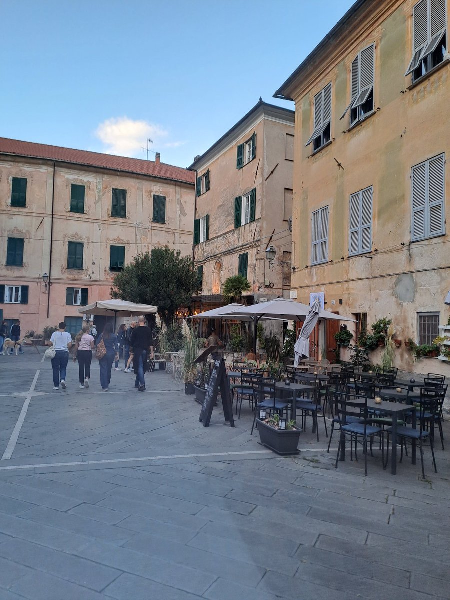 twinky33's tweet image. #Finalborgo