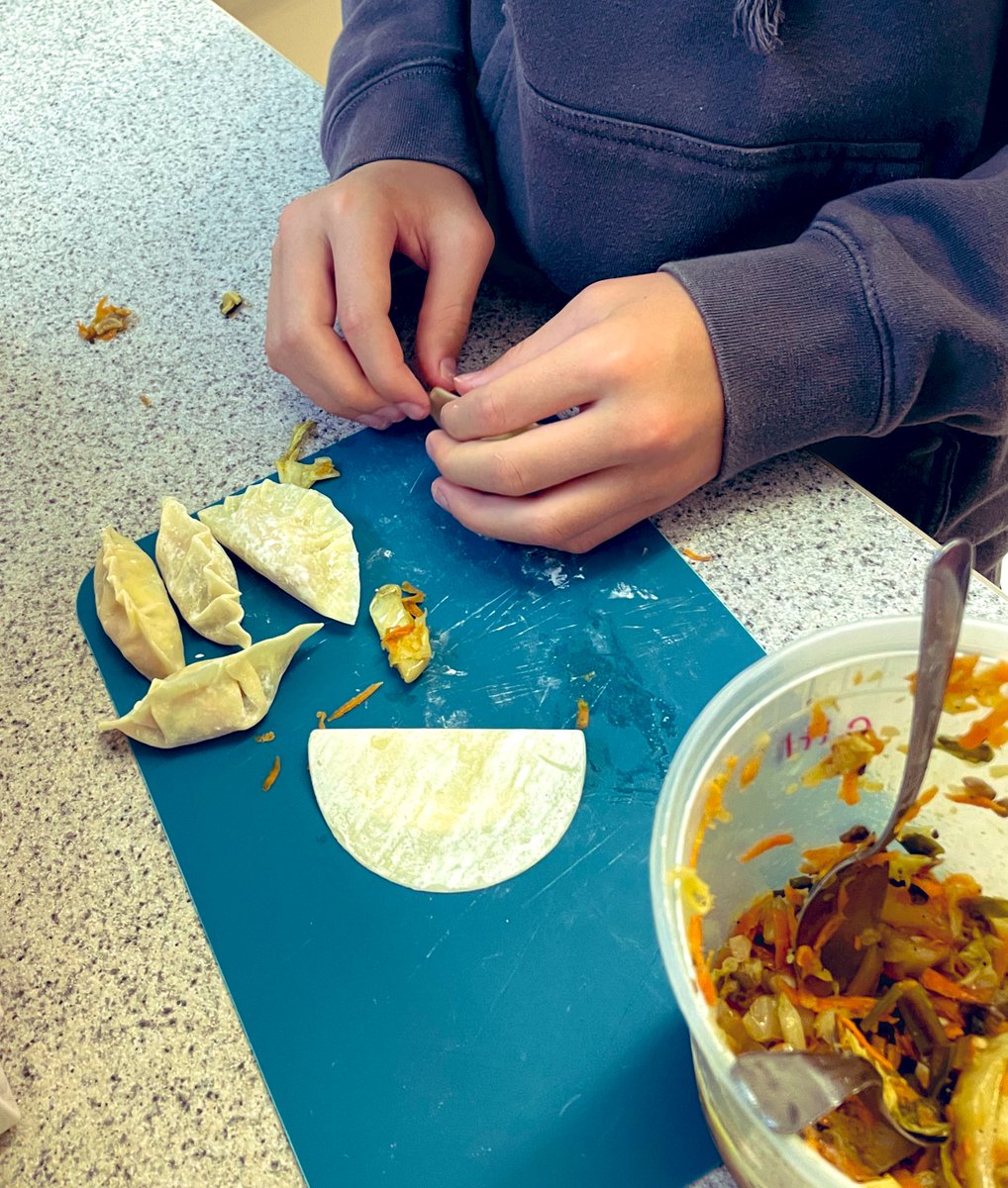 MrsTenzer's tweet photo. Amazing work this week as #facs8 students explored Asian fusion flavors @ScarsdaleMS https://t.co/7dtlnZ0YRy