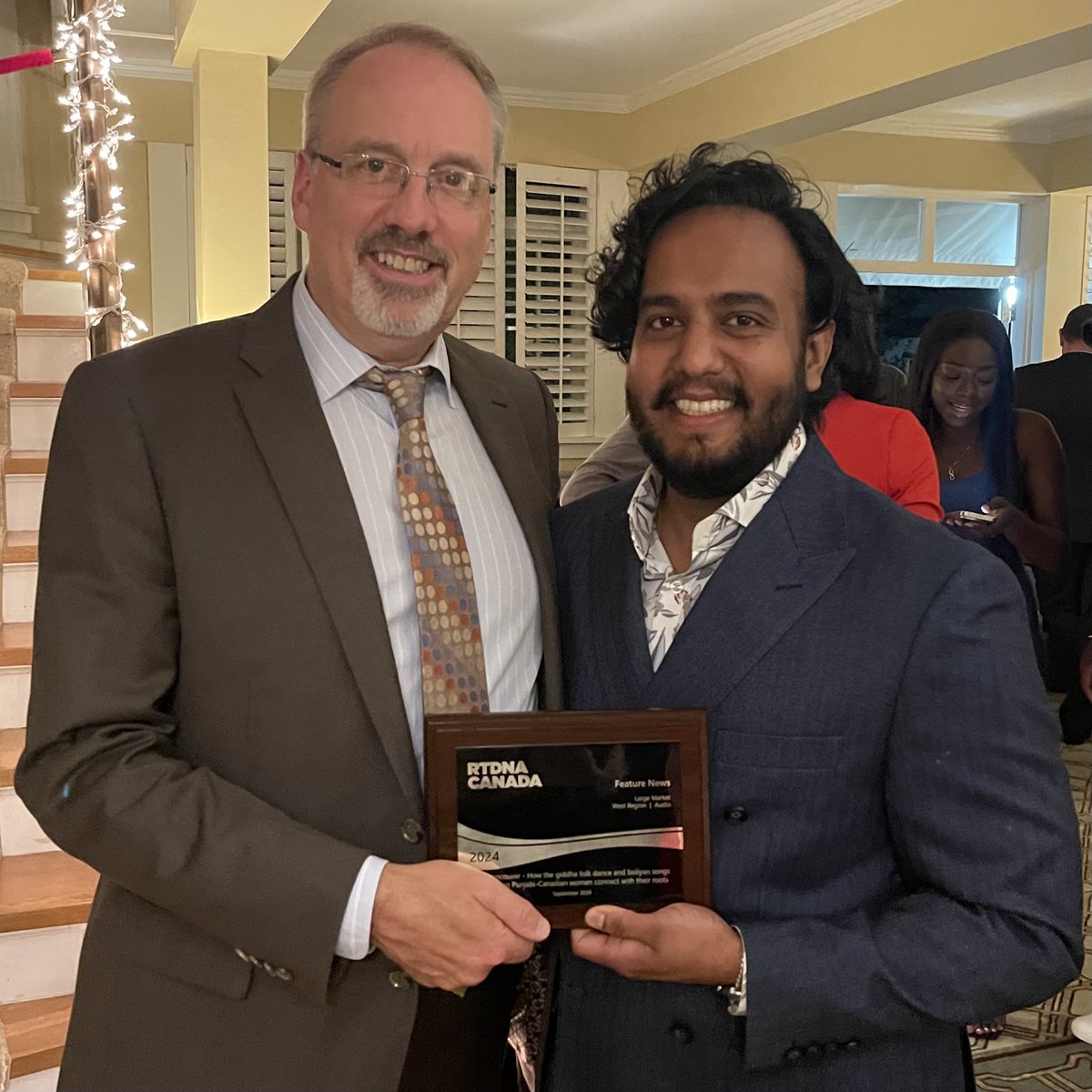 vancitysingh's tweet image. I’m humbled by another journalism award, an @RTDNA_Canada for highlighting how Giddha and Boliyan, folk dance and songs of Punjabi women, are helping Punjabi-Canadians connect with their roots

A true labour of love, this piece took over a year to see the airwaves but here we are