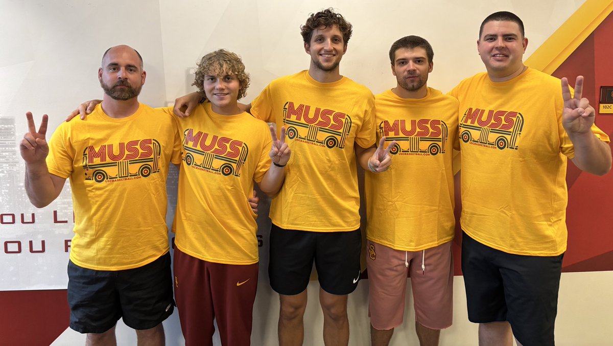 New 🚌 shirts 👀