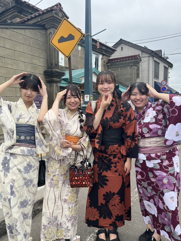 しなもん tweet media