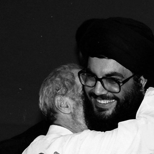 انا لله و انا الیه راجعون؛
امانتیِ خدا به زمین به آغوش خودش بازگشت... :) 💔
#سید_حسن_نصرالله