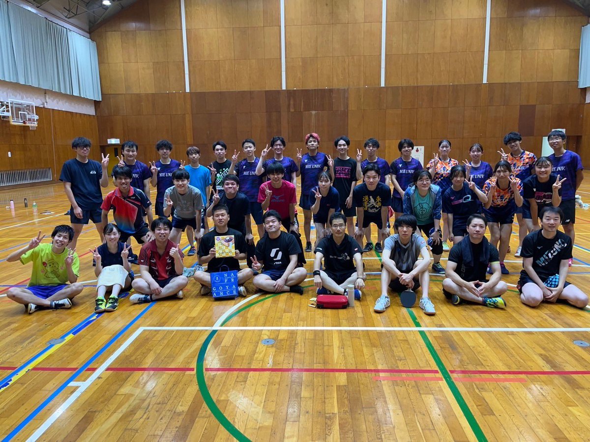 MieuTTC's tweet photo. * OB戦

本日、9/28に三重大学のOB戦が行われました！
卓球以外の話も沢山することが出来て楽しかったです(*^^*)
OBのみなさん、いつも応援ありがとうございます🙇🏻‍♀️
寄付金も頂き、本当にありがとうございました！
今後も練習頑張りますのでまた冬のOB戦であえること会えることを楽しみにしています！ https://t.co/RsqIYNSUfr