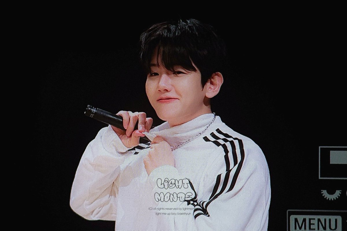 lightmonde56's tweet photo. 240928 체대선배미잇으시다

 #백현 #BAEKHYUN #ベッキョン @B_hundred_Hyun