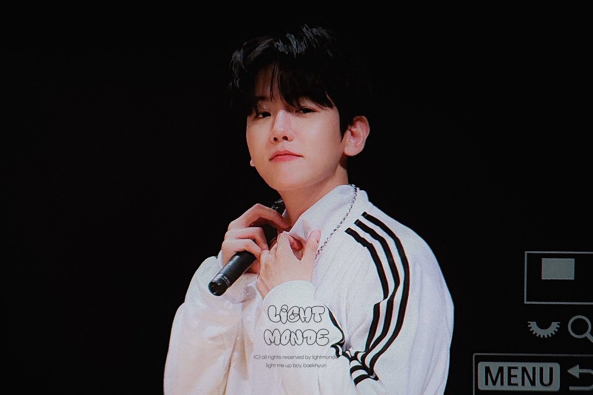 lightmonde56's tweet photo. 240928 체대선배미잇으시다

 #백현 #BAEKHYUN #ベッキョン @B_hundred_Hyun