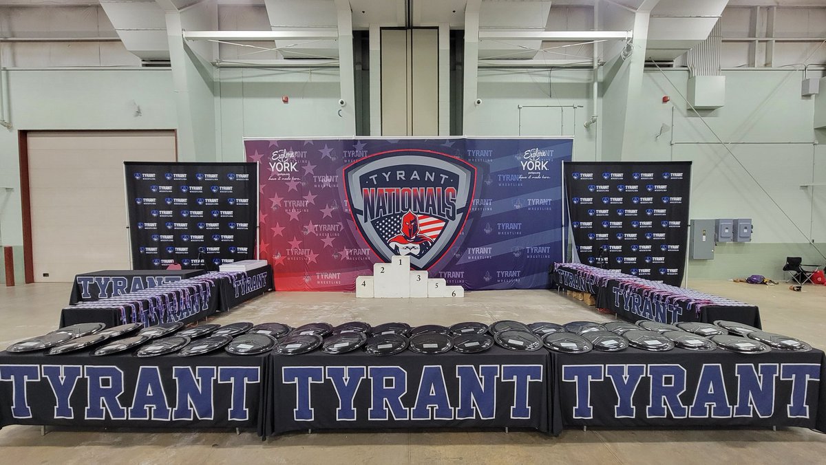 BLanzilli's tweet image. #Foodtruth of a wrestling 🤼‍♂️ Mom w/ 3 boys competing.. Tournament morning! Pre-match, after managing weight a couple days, &amp;amp; everyone weighing in .1 lb under 👍, 2 hours before matches start.. 

It's electrolytes, simple carbs, a little protein, and it's #GoTime. Good luck boys!