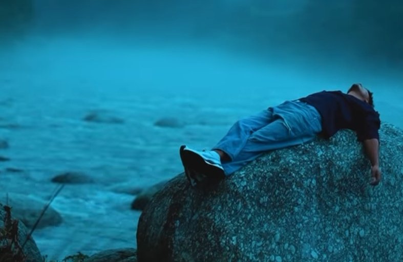 आप जो खोज रहे है वो किसी नदी किनारे , पहाड़ों में या फिर जंगलों में नही मिलने वाला वो केवल कुरुक्षेत्र में मिलने वाला है रण में उतरिए युद्ध कीजिए आपका यही कर्तव्य आपको अपना पथ देगा ....✍️
Good evening X creator's 🫰