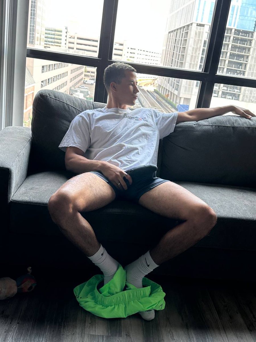 jhonnyhung tweet media