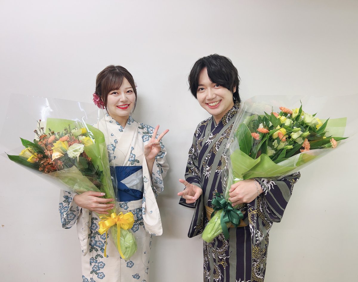 onsentime's tweet photo. #千葉翔也 #鈴代紗弓 ONSEN!SHOW TIME!
公式ハッシュタグ #音泉タイム

最終回公開収録ご来場・ご視聴頂き
ありがとうございました‼

ラッキーワード：香味スリッパ

▼アーカイブ配信も是非ご視聴下さい✨
https://t.co/vkHgKG5qO2

#千葉翔也 #鈴代紗弓 #音泉 https://t.co/byD8ySjdNS