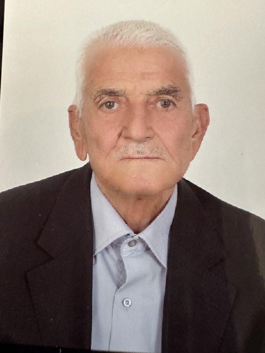 hkorkutata's tweet photo. Değerli ağabeyim şeyh Ahmedin  taziyesini, bu pazar ve pazartesi günleri  Ankara da, DAKAV’da yapacağız.Rabbim gani gani rahmet eylesin selam ve hürmetlerimi sunar dualarınızı beklerim saygılarımla. https://t.co/3bVlVqiVH8