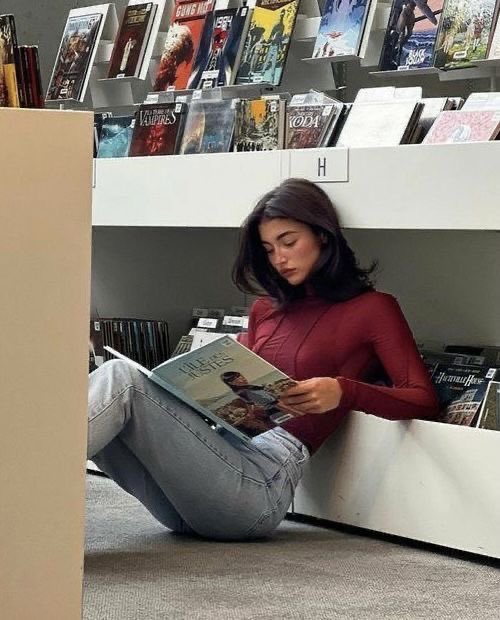 Diorgirlx's tweet image. cherry red