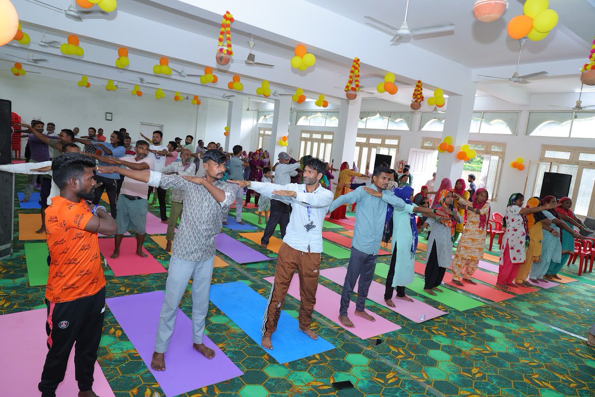 WASH Alliance (@wash_alliance) on Twitter photo At @GIWA we’re proud to support the #SwachhataHiSeva Pakhwada! With <a href="/ParmarthNiketan/">Parmarth Niketan</a>, we hosted a #SafaiMitra Wellness Camp. Together, we work towards a cleaner, healthier, & more compassionate world, blessed by <a href="/PujyaSwamiji/">Pujya Swamiji</a>.
@SwachhBharat <a href="/SwachhBharatGov/">Swachh Bharat Urban</a> <a href="/moayush/">Ministry of Ayush</a> <a href="/PMOIndia/">PMO India</a> At @GIWA we’re proud to support the #SwachhataHiSeva Pakhwada! With <a href="/ParmarthNiketan/">Parmarth Niketan</a>, we hosted a #SafaiMitra Wellness Camp. Together, we work towards a cleaner, healthier, & more compassionate world, blessed by <a href="/PujyaSwamiji/">Pujya Swamiji</a>.
@SwachhBharat <a href="/SwachhBharatGov/">Swachh Bharat Urban</a> <a href="/moayush/">Ministry of Ayush</a> <a href="/PMOIndia/">PMO India</a>
