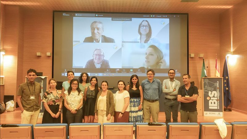 PsyNal (Translational Psychiatry Research Group) (@psy_nal) on Twitter photo 🇪🇺 Salud mental y población gitana <a href="/EAAD_Best/">EAAD-Best</a>
📰 Nuevo paper: materia gris y psicosis <a href="/garsanmar/">Natalia García San Martín</a>
🧠 Psicología y Trastornos del Movimiento Funcional <a href="/TMSev_Lab/">Grupo Trastornos del Movimiento📍</a>
🚸 Estereotipias motoras y autismo <a href="/nath_garrido/">Nathalia</a>
Disponible nuevo boletín de nuestra newsletter ¡Suscríbete! 🇪🇺 Salud mental y población gitana <a href="/EAAD_Best/">EAAD-Best</a>
📰 Nuevo paper: materia gris y psicosis <a href="/garsanmar/">Natalia García San Martín</a>
🧠 Psicología y Trastornos del Movimiento Funcional <a href="/TMSev_Lab/">Grupo Trastornos del Movimiento📍</a>
🚸 Estereotipias motoras y autismo <a href="/nath_garrido/">Nathalia</a>
Disponible nuevo boletín de nuestra newsletter ¡Suscríbete!