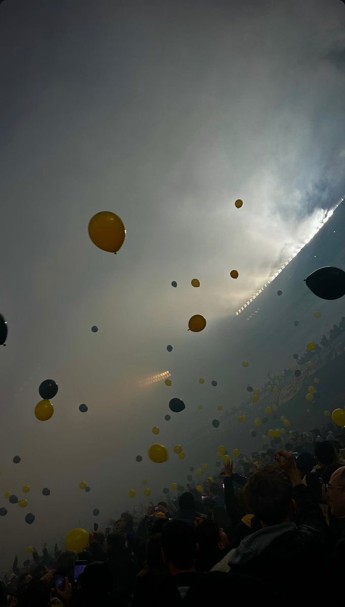 Eterno como el tiempo. Feliz cumple, manya de mi corazón.