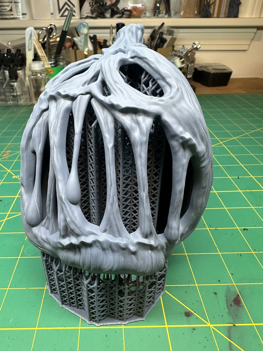 CharroZuck's tweet image. Screaming Pumpkin
Sculpt: @fotismint & @printedobsessio
Resin: @SirayaTech Fast Navy Grey
Printer: @mypeopoly Forge & @WhamBamSystems XTR
Supports: @lychee3d
#3Dprinting #3dprinter #spooky