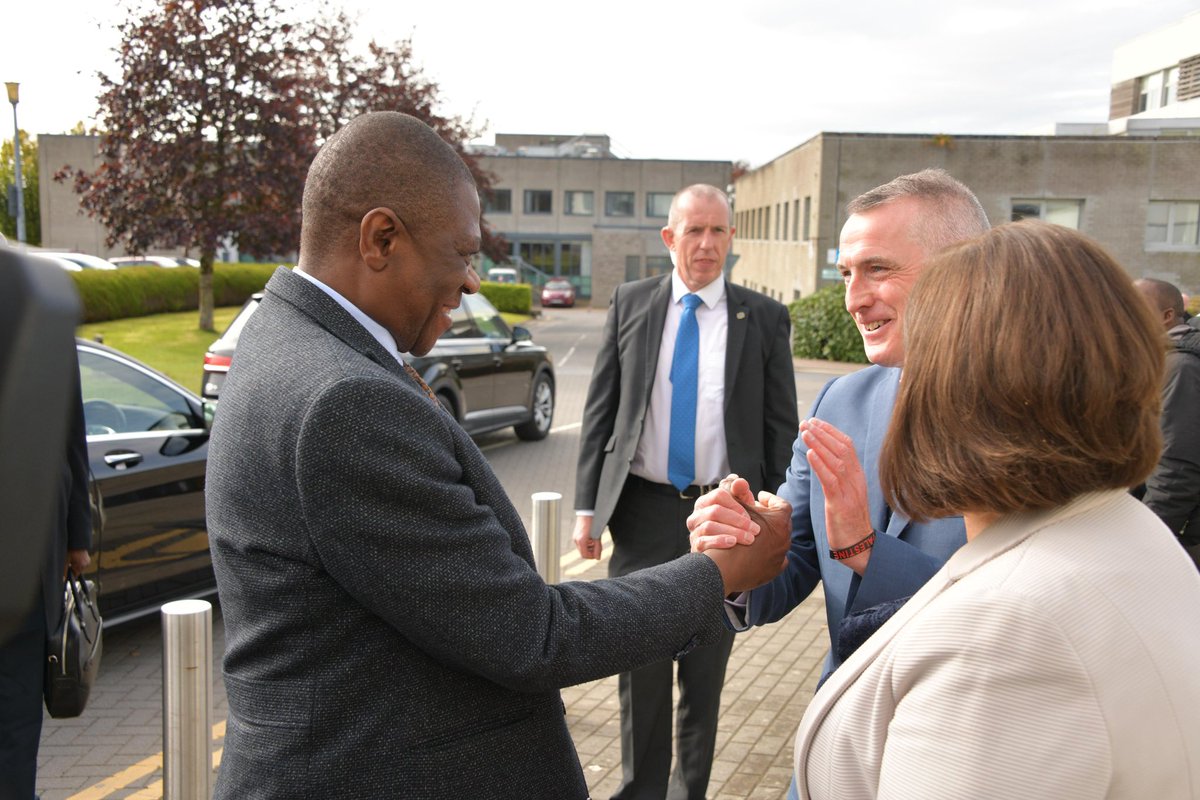 GovernmentZA's tweet photo. Deputy President @PMashatile arrives at the Technology University of the Shannon in Athlone, Ireland, to attend the Sinn Féin Ard Fheis, 2024.

Sinn Féin is all-Ireland Irish Republican Party committed to a new reunited Ireland based on equality and social justice.

The Deputy President Mashatile is received by Sinn Fein President, Ms Mary Lou McDonald. #SAinIreland 🇿🇦🇮🇪
