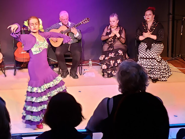 Briarwood Library, Queens
Today, Sat 9/28, 3-4 PM
85-12 Main St
Briarwood NY 11435
FREE!

Basilio guitar/singer, Aurora singer/dancer and Julissa Cadenillas, dancer, Mirta Cotto, dancer. Lecture Demonstration Performance format