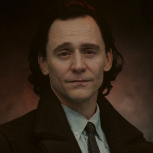havanesemom13's tweet photo. Loki.                       Also Loki. https://t.co/Xv5avo3f0C