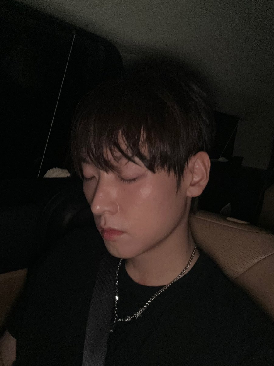 SF9official's tweet photo. 고속연사촬영
#SF9 #INSEONG https://t.co/y6coqFvJAX