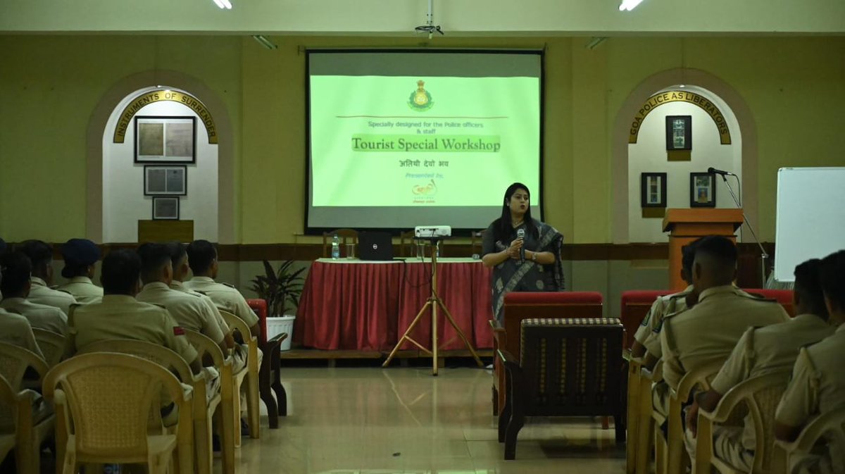 Goa_Police's tweet image. The 2-day workshop on "Soft Skills &amp;amp; Public Speaking" by Ms. Sanika Kulkarni, organized by SP Training Smt. Sucheta Dessai, concluded today. A great initiative enhancing the communication skills of Tourist, Traffic &amp;amp; District Police. #GoaPolice remains committed to excellence!