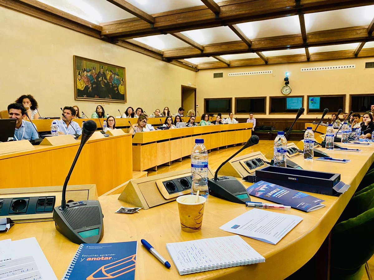 afm1003's tweet photo. Un honor haber coordinado con mi compañera y amiga, Beatriz Gonzalez Astorga estas jornadas de formación #empowerGi @UAHes @EspanaServier https://t.co/5FwoJBT2te
