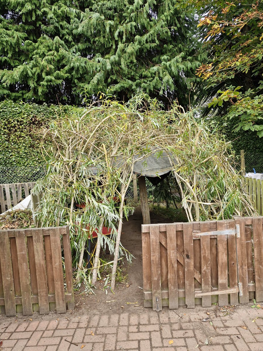 Fantastic family day at KPS! The parents, kids and staff worked together to develop our outdoor spaces more. Today, there was a new sandpit, a new roof on the concoction cabin, weaved willow reeds, the start of a living tyre structure and more tyres dug in. #community