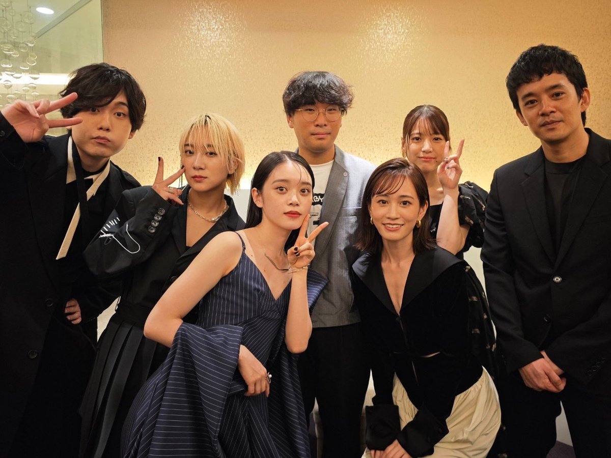 takaishi__akari's tweet photo. 映画『ベイビーわるきゅーれ ナイスデイズ』
公開記念舞台挨拶、ありがとうございました！！

幸せな時間でした。生きててよかった。
#ベイビーわるきゅーれナイスデイズ https://t.co/mkFDKSRzRy