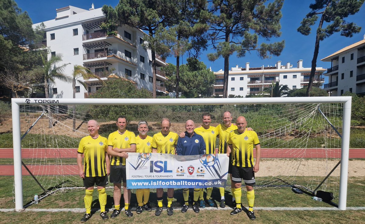Team photos from todays ISL Algarve Veterans 45+ tournament at Victoria Beach &amp; Sports <a href="/ApHotels/">AP Hotels & Resorts</a> <a href="/BannLegends/">Banbridge Legends</a> <a href="/chrisveal0902/">Chris Veal</a> <a href="/AlgarveFootball/">Algarve Football</a> #isl #footballtour #algarvevets