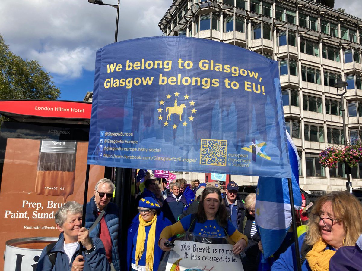 Great to see so many patriots from up and down the UK as well as from Spain at today's #MarchForRejoin.  It's not just Londoners who are impacted by the Brexit damage it is businesses and people up and down the country.  <a href="/UKLabour/">The Labour Party</a> we hope you can hear us!