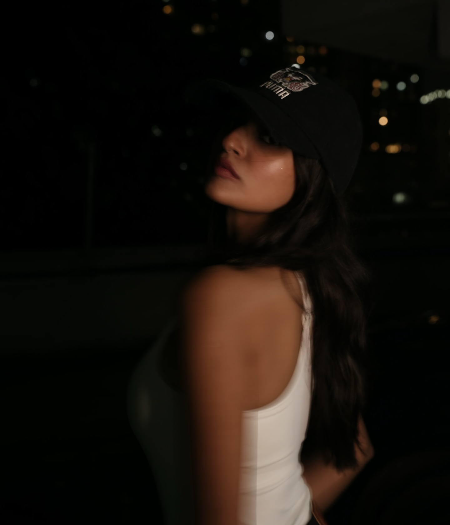 GYkSMLAbsAARZLU?format=jpg&name=large