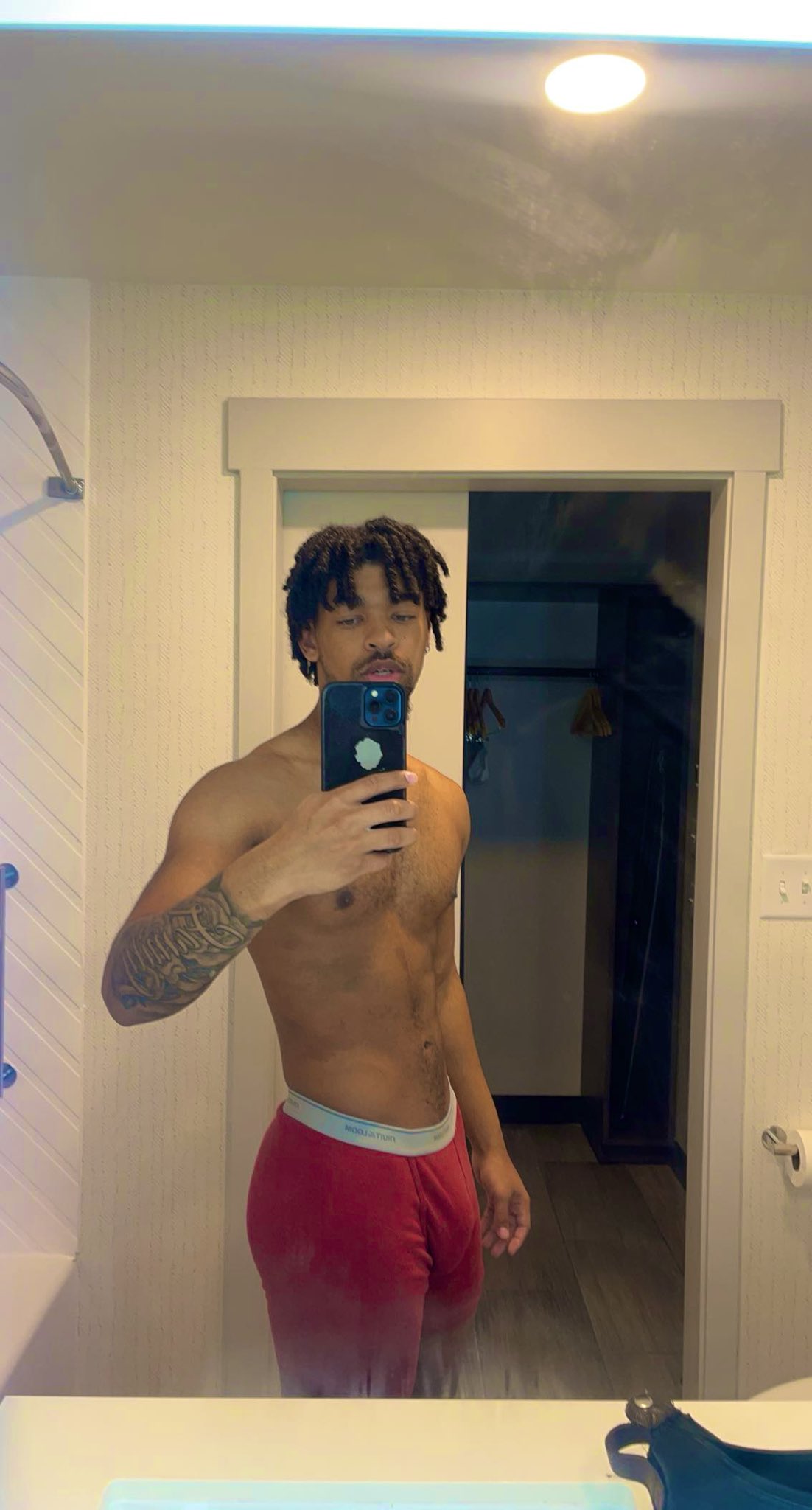 Posts with replies by Chase me (@cumcboutm3)  X