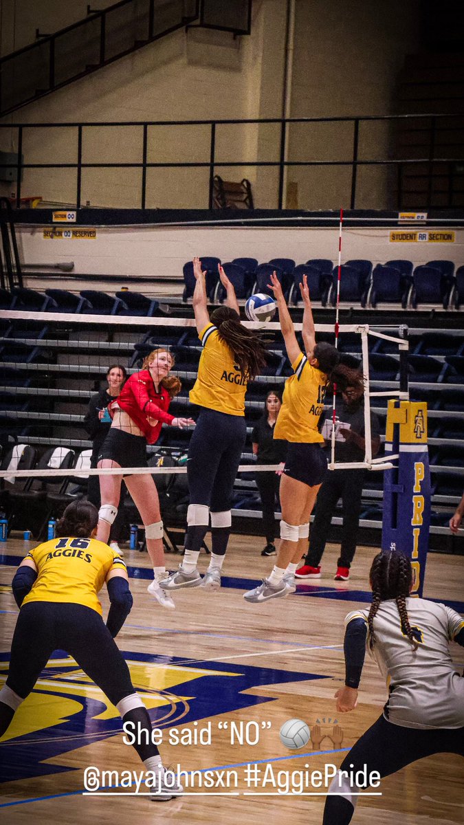 Coach_BruceJ's tweet photo. Aggies got off to tremendous starts in each set yesterday vs. conference foe Northeastern Huskies. @mayajohnsxn Keep Going! 

#AggiePride #RunItBack 🏐💙💛 https://t.co/9FXxDMKPLX