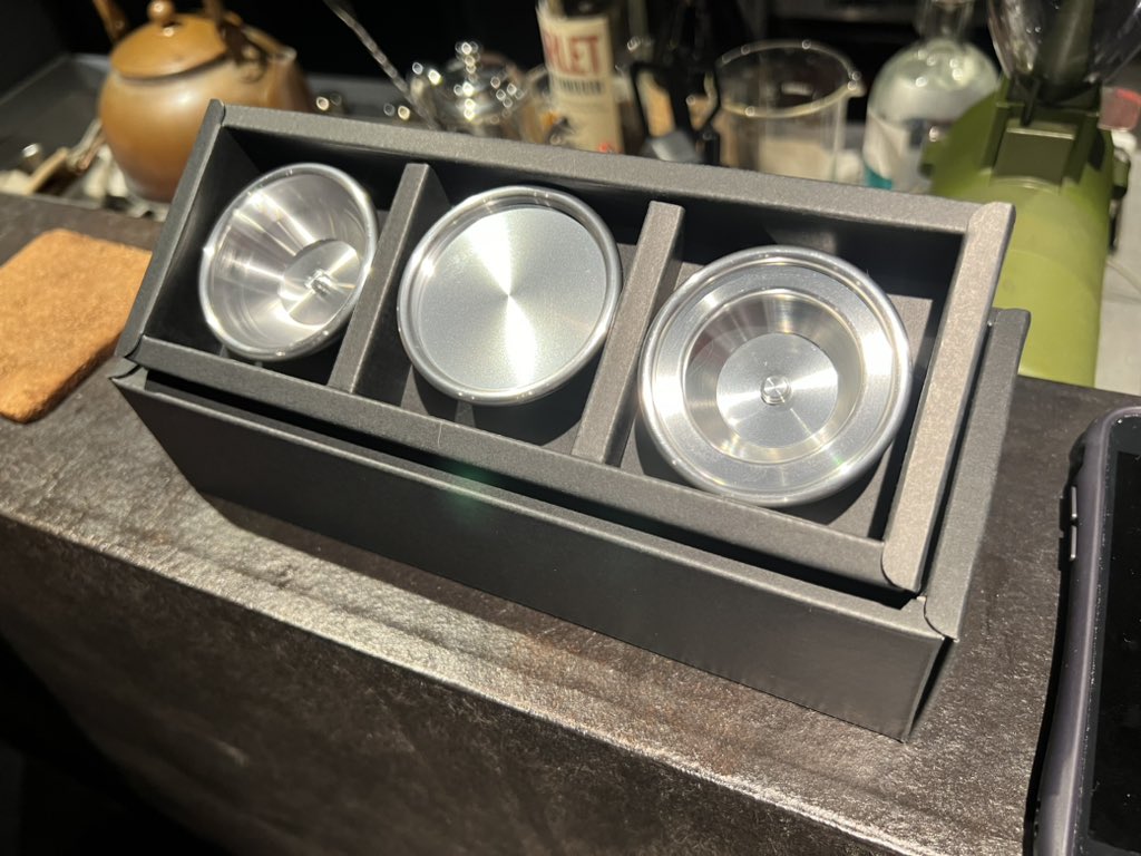 moon_angel14's tweet image. にゐゐにゐました🌙🤩
ニヤニヤしながら動画拝聴させて頂きました😊

振り比べる楽しさ。目の前にありながら試しぶりしないで買うとなお楽しみが深まります😊
箱がカッコよすぎるのも良き(๑•̀ㅂ•́)و✧

#yoyorecreation #にゐる #yyr