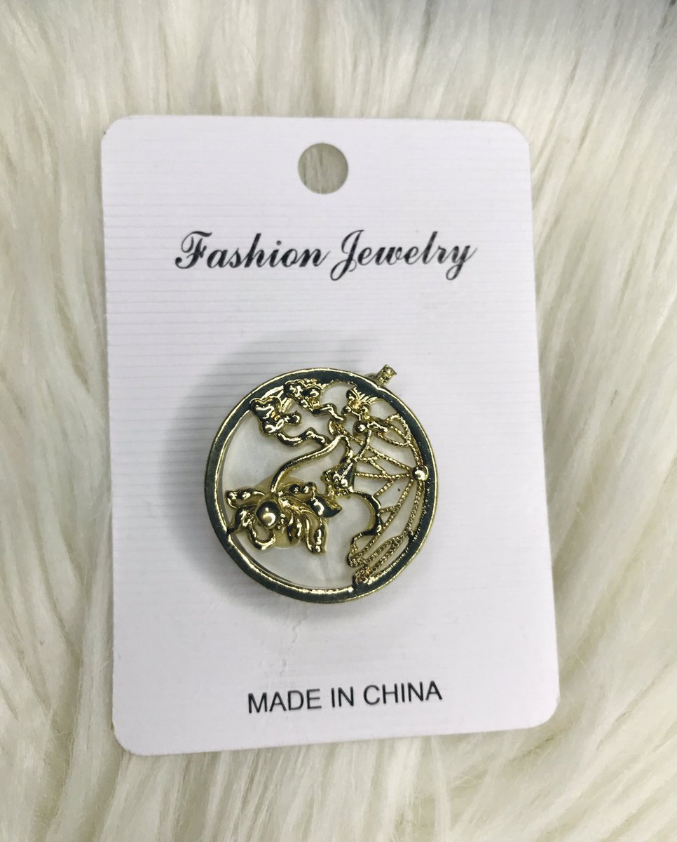 ShopwithMo's tweet image. A classic circular charm brooch 
Price: 2000

Kindly, send a DM to order yours 
Nationwide delivery 

ShopwithMo🛍