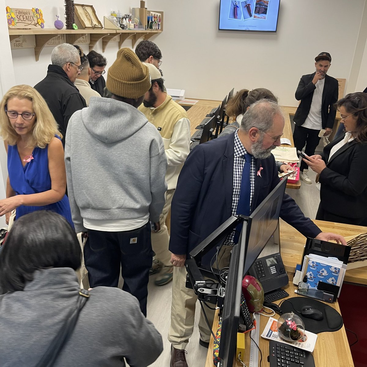 Scx_Flo's tweet image. Inauguration du #FabLab innovation &amp;amp; numérique de @Ville_de_Sceaux : La Fabrique des #Blagis en compagnie des étudiants de l’@IUT_Sceaux de la @GrandParisMGP @BAILLYDominique @laurent_sceaux