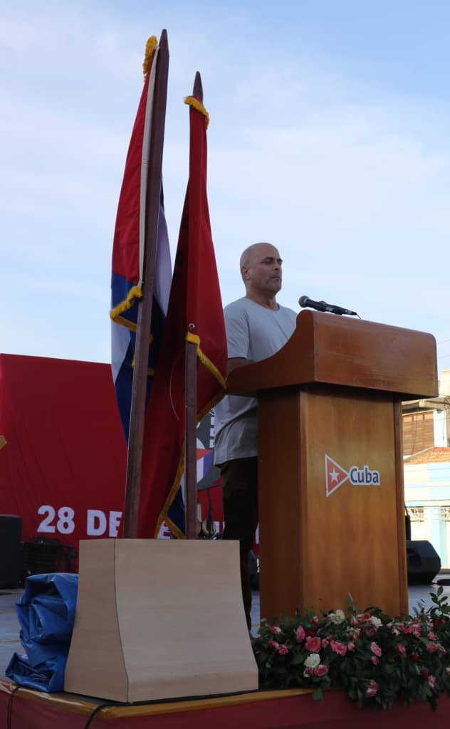 Discurso del Coordinador Nacional de los #CDRCuba <a href="/GHNordelo5/">Gerardo Hdez. Nordelo</a> en el acto por el 64 aniversario de los Comités en Santiago de Cuba. 

  #Cuba #TodosSomosCederistas 

Lea el discurso completo aquí 👇 

cdrdecuba.cu/discurso-del-c…