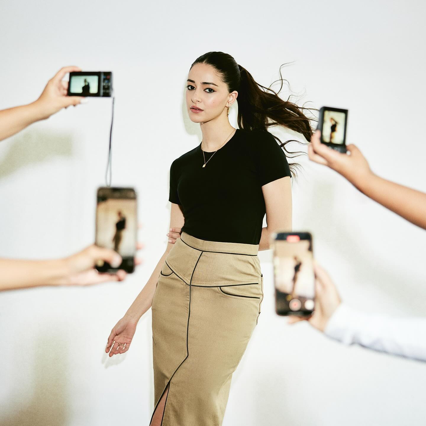 GYkWwwXaIAA4k7x?format=jpg&name=large